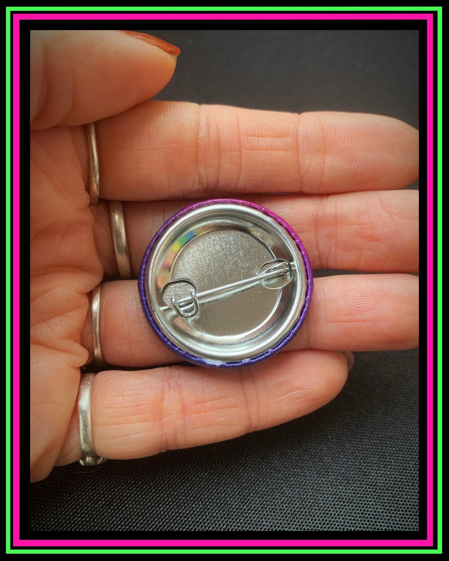 Bouton à épingler d'entité