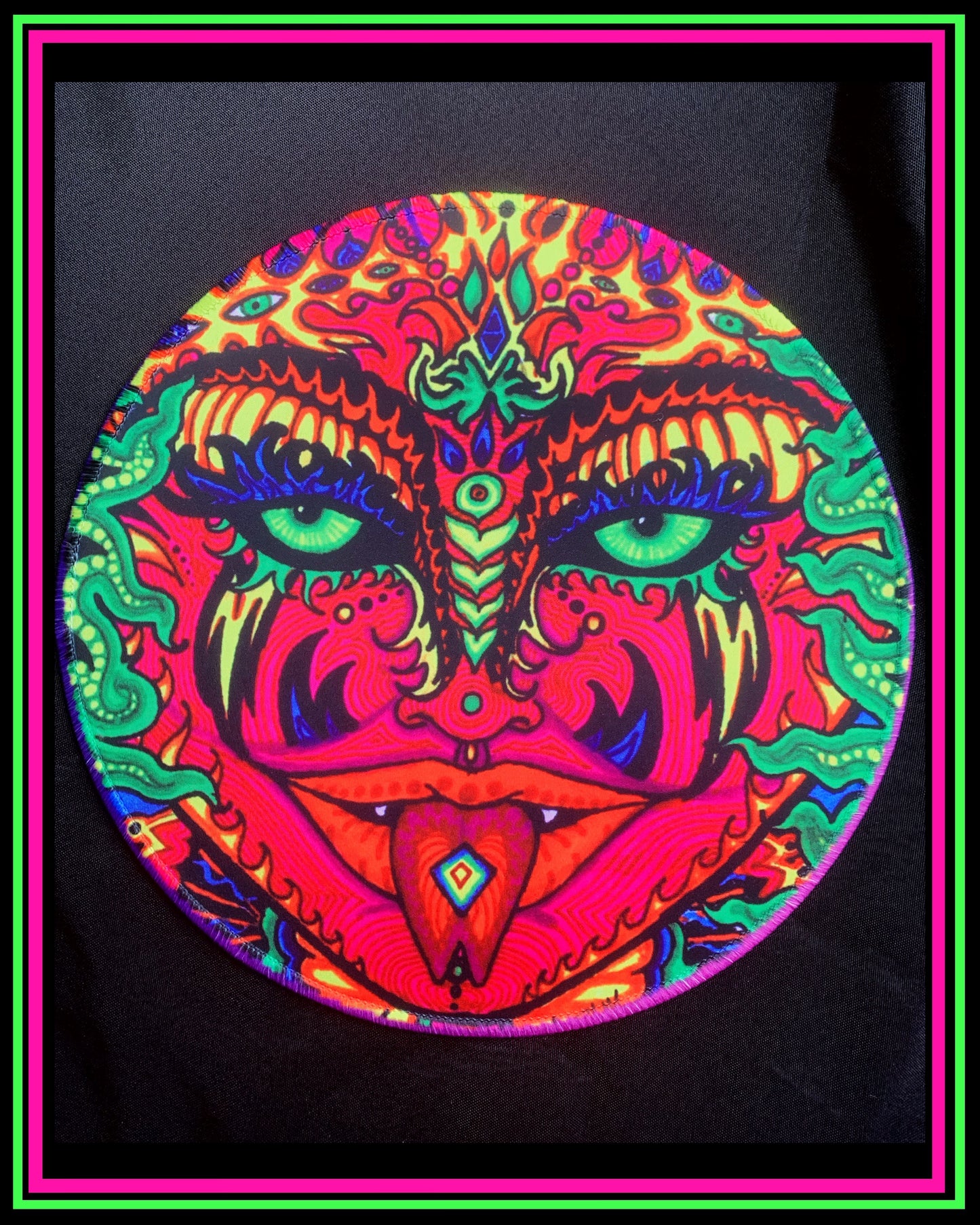 "Serpentine Ellora" Mousepad