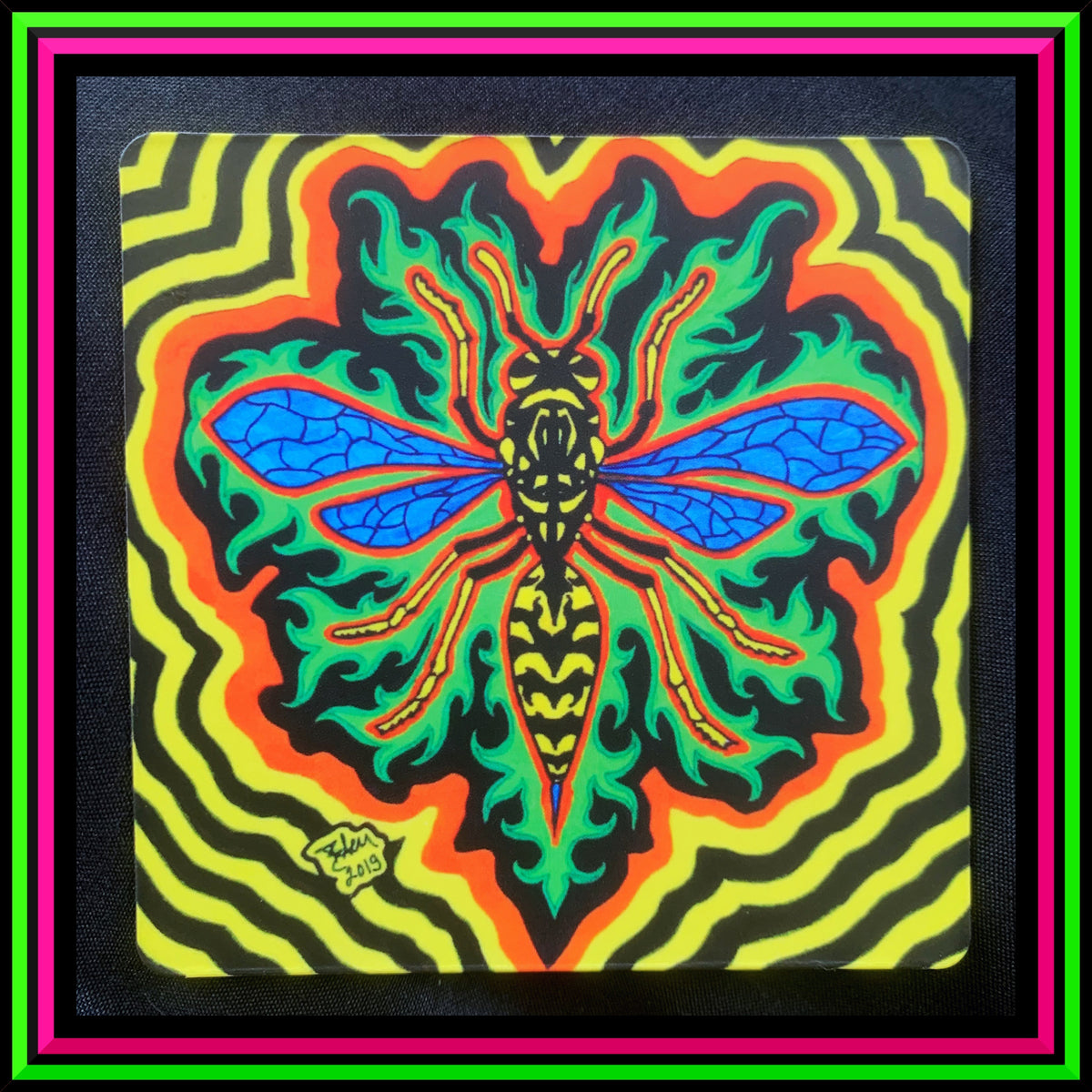"She Knows" Small Magnet